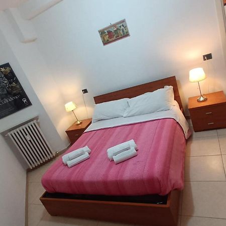 Olimpo Apartments St John In Lateran Рим Екстер'єр фото