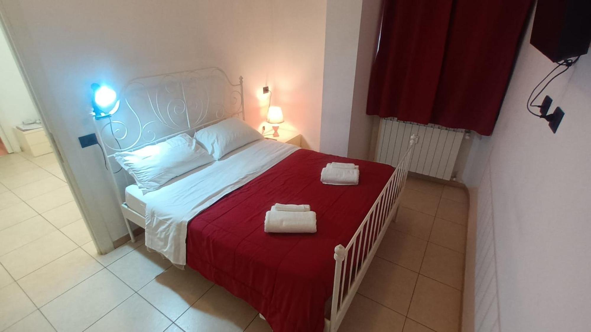 Olimpo Apartments St John In Lateran Рим Екстер'єр фото